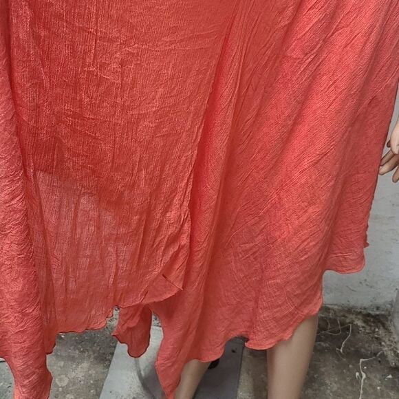 Mlle Gabrielle coral sleeveless flowing dress - Picture 2 of 9